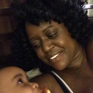 Meet your Posher, Sharon